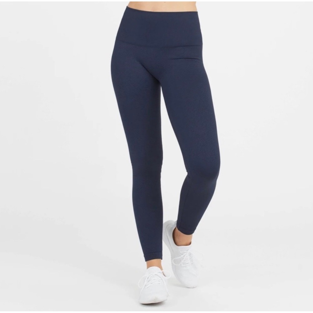 Spanx Look At Me Now Seamless Sculpt Chevron Ribbed Leggings Navy Haze 50237R M‎